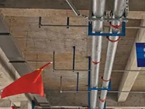 麦盖提管廊支架的安装方法